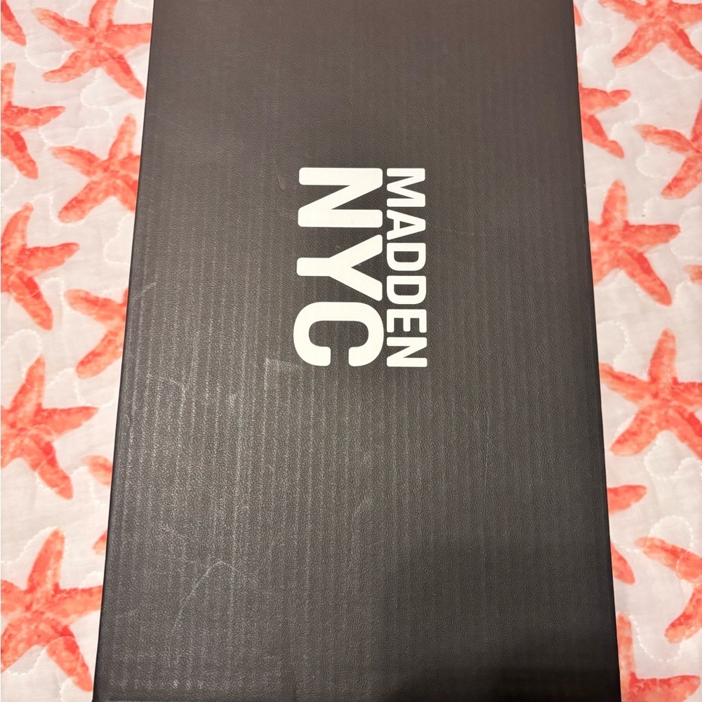 Trendy Black Platform Sandals - Picture 7 of 8